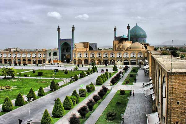 تور اصفهان از شیراز همه روزه