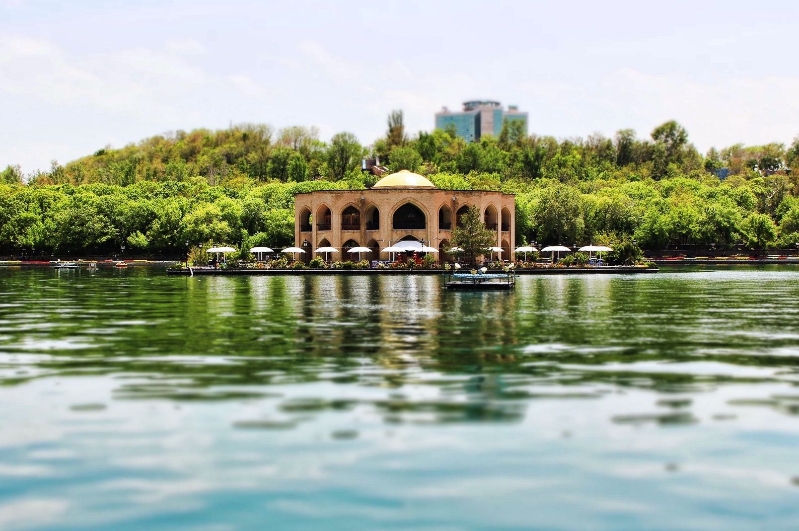 تور تبریز از شیراز